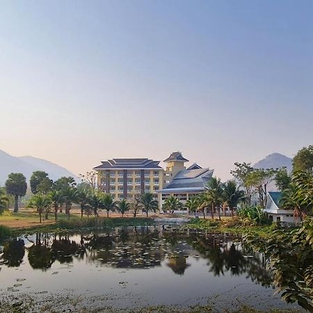 Phu Pha Phung Resort Suan Phueng Esterno foto