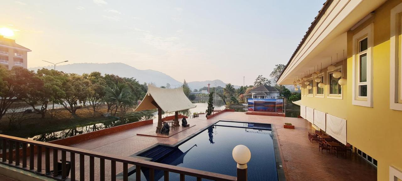 Phu Pha Phung Resort Suan Phueng Esterno foto