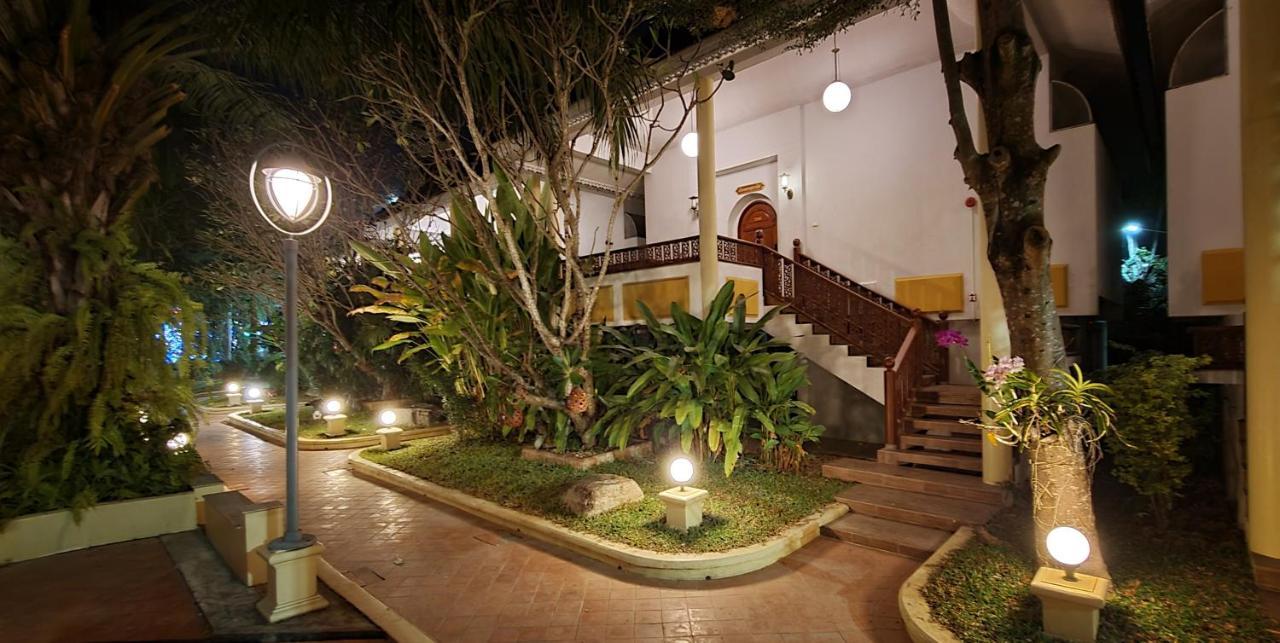 Phu Pha Phung Resort Suan Phueng Esterno foto