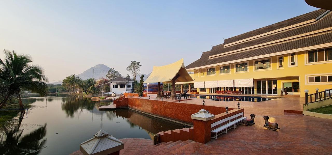 Phu Pha Phung Resort Suan Phueng Esterno foto