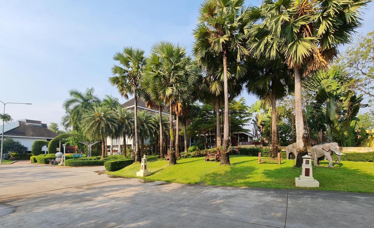 Phu Pha Phung Resort Suan Phueng Esterno foto