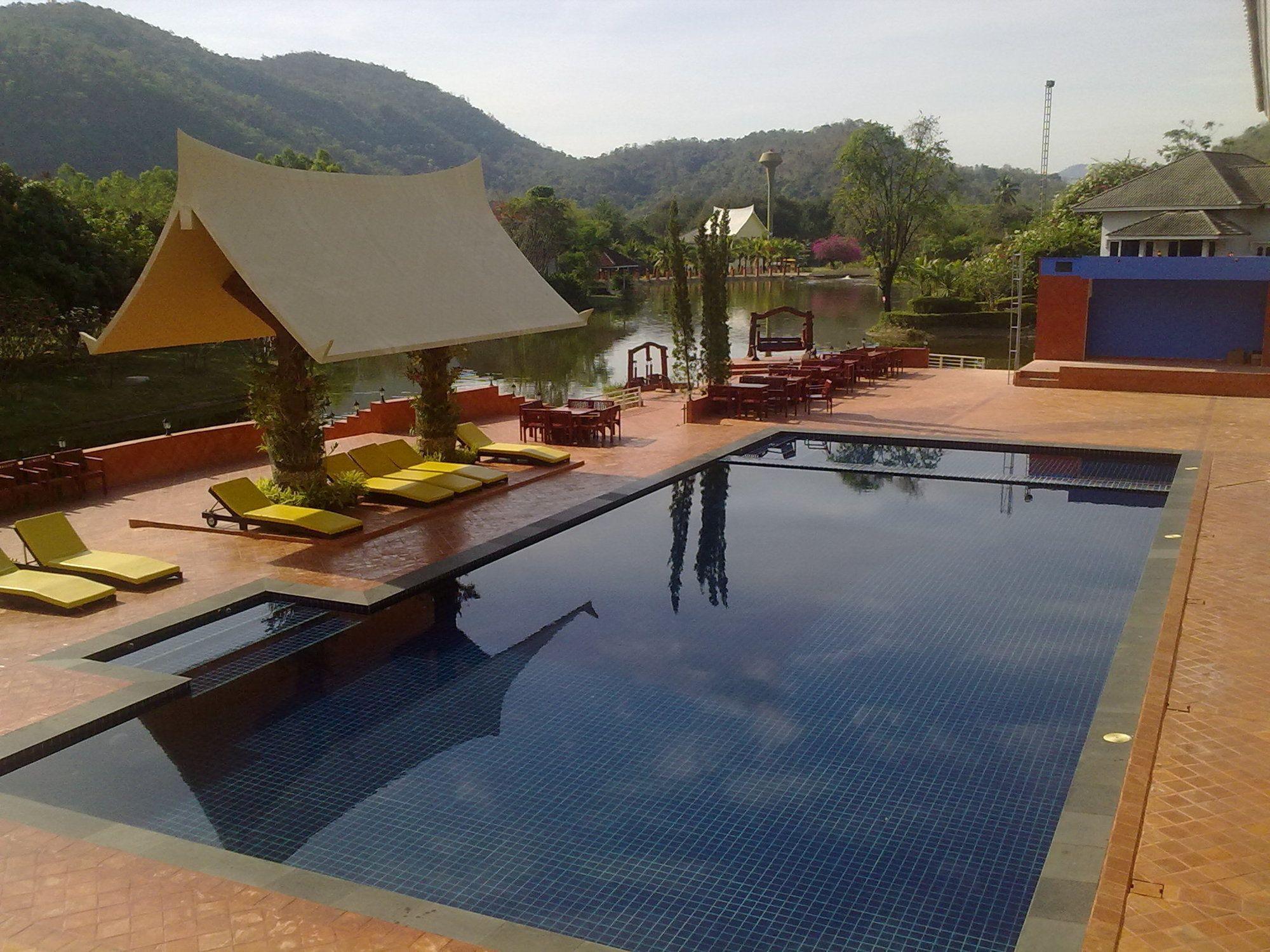 Phu Pha Phung Resort Suan Phueng Esterno foto